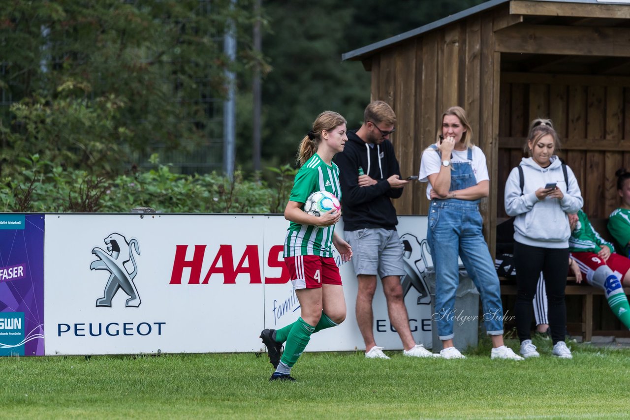 Bild 204 - F SV Boostedt - SV Fortuna St. Juergen : Ergebnis: 2:1